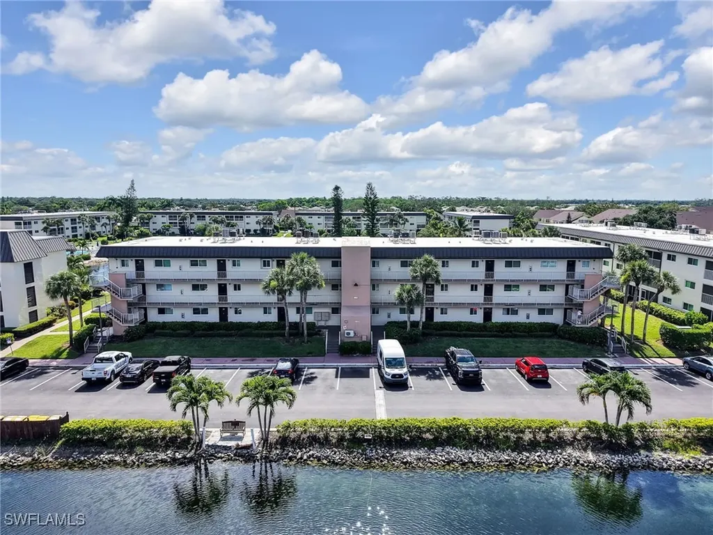 1004 Manatee Road Naples FL 34114