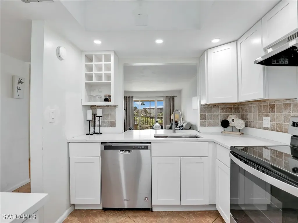 1004 Manatee Road Naples FL 34114