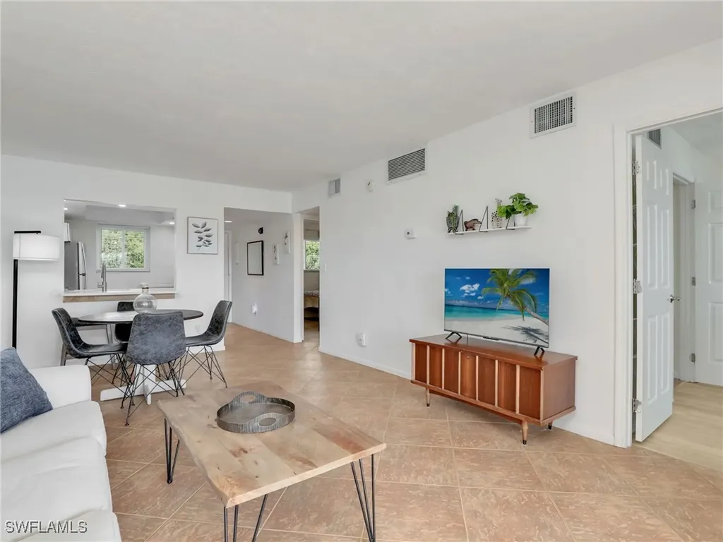 1004 Manatee Road Naples FL 34114