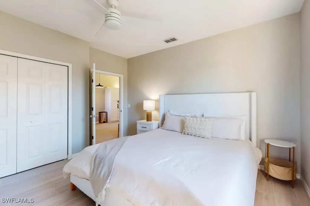 350 Robin Hood Circle Naples FL 34104