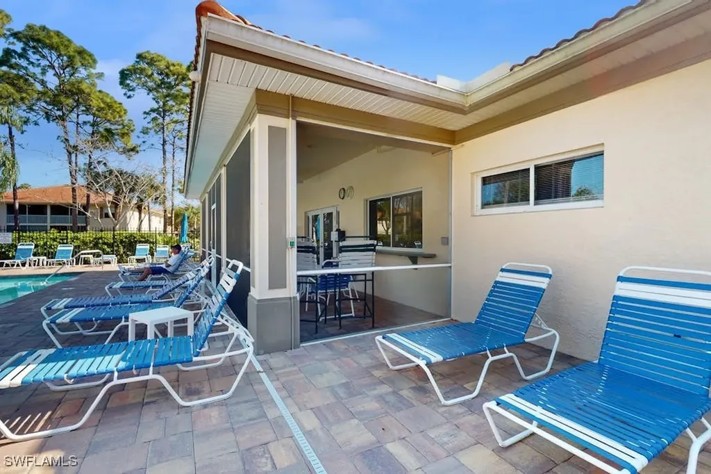 350 Robin Hood Circle Naples FL 34104