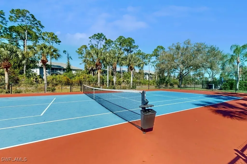 350 Robin Hood Circle Naples FL 34104