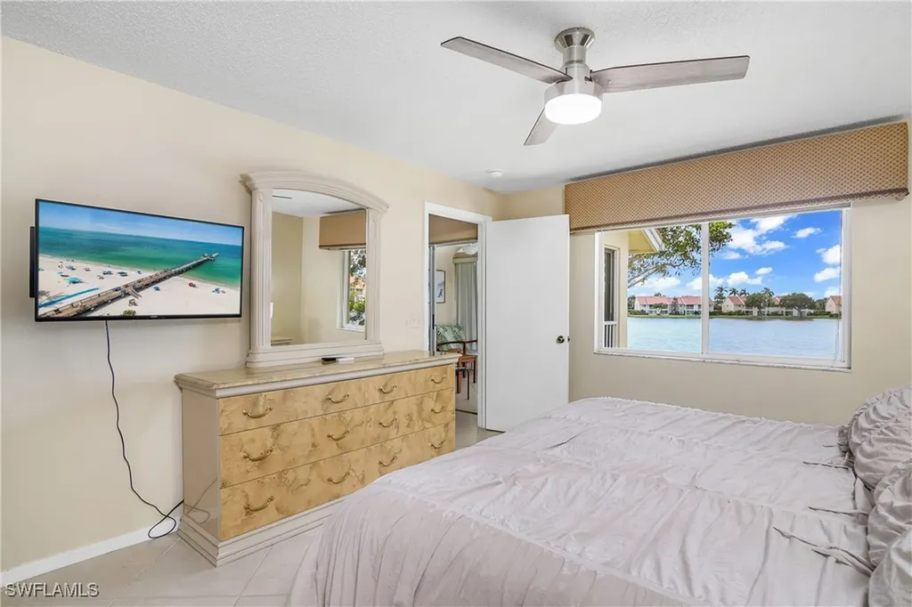 7754 Emerald Circle Naples FL 34109