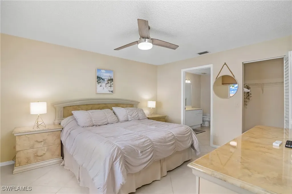 7754 Emerald Circle Naples FL 34109