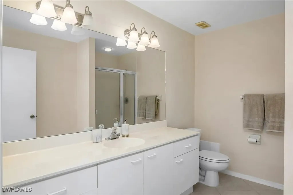 7754 Emerald Circle Naples FL 34109