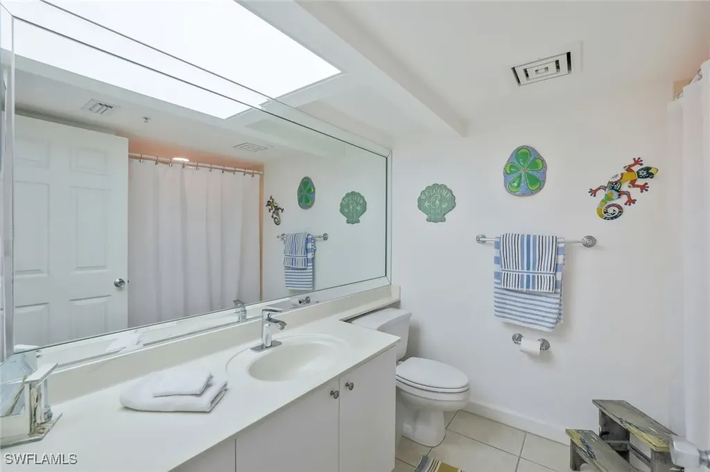 25 Bluebill Avenue Naples FL 34108