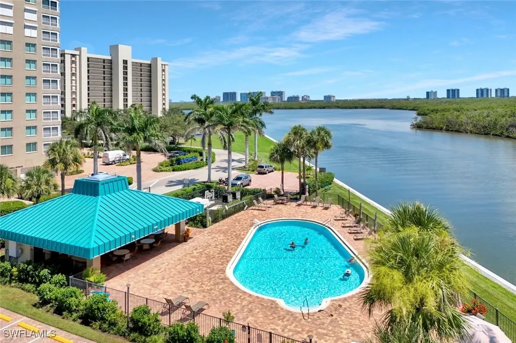 25 Bluebill Avenue Naples FL 34108