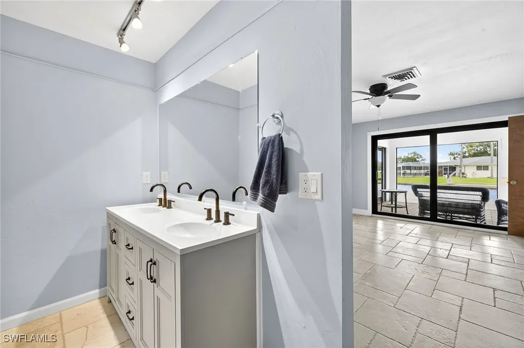 18071 Traverse Drive Alva FL 33920