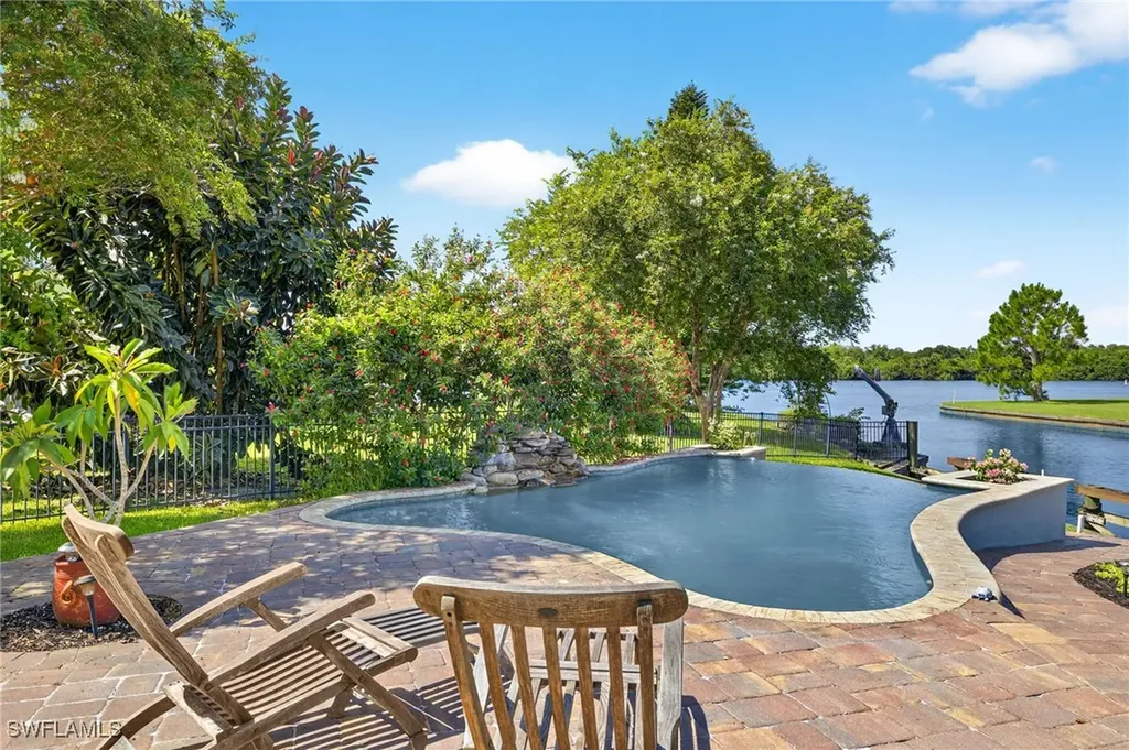 18071 Traverse Drive Alva FL 33920