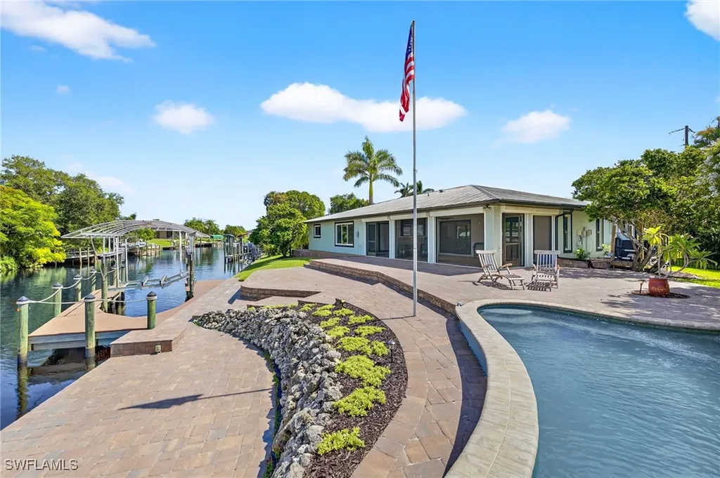 18071 Traverse Drive Alva FL 33920