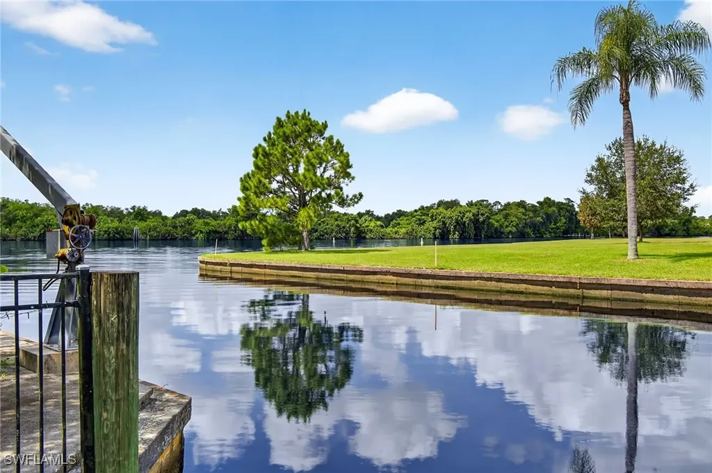 18071 Traverse Drive Alva FL 33920