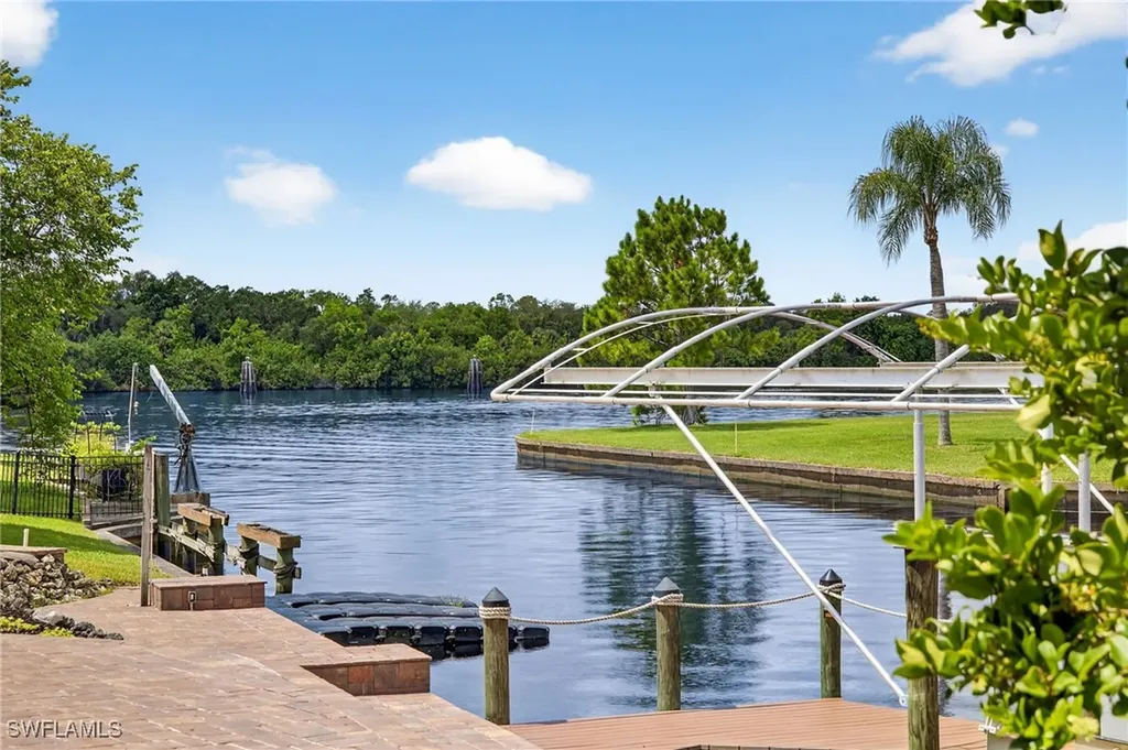 18071 Traverse Drive Alva FL 33920