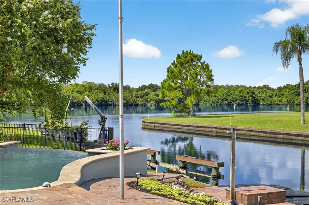 18071 Traverse Drive Alva FL 33920