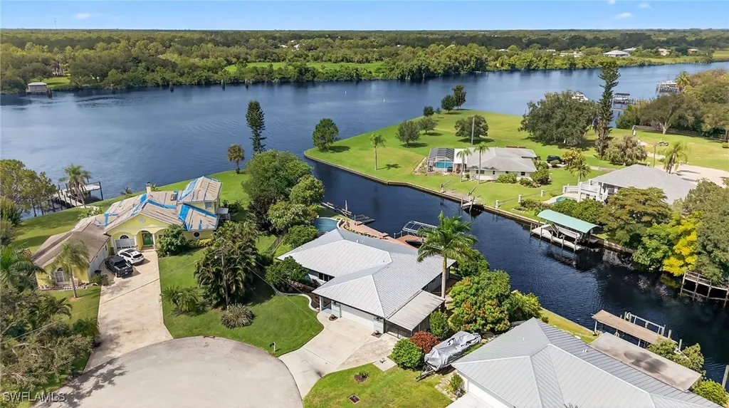 18071 Traverse Drive Alva FL 33920