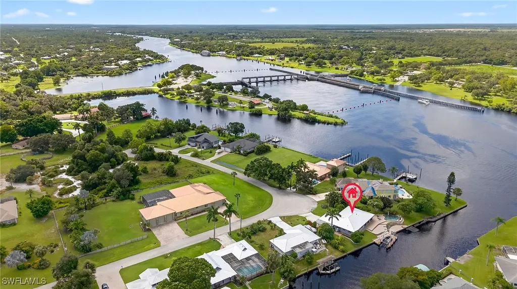 18071 Traverse Drive Alva FL 33920