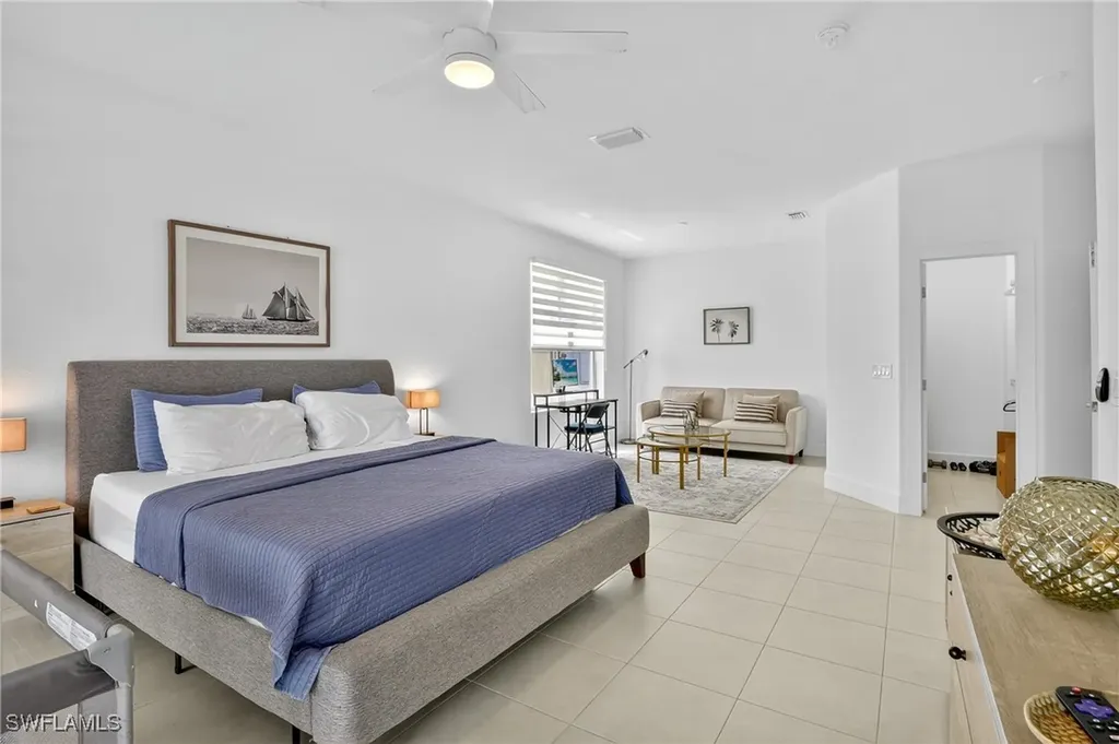 1917 SW 51st Street Cape Coral FL 33914