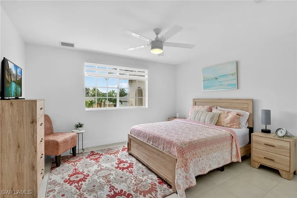 1917 SW 51st Street Cape Coral FL 33914