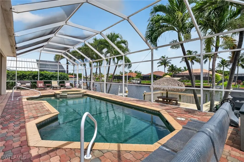 1917 SW 51st Street Cape Coral FL 33914