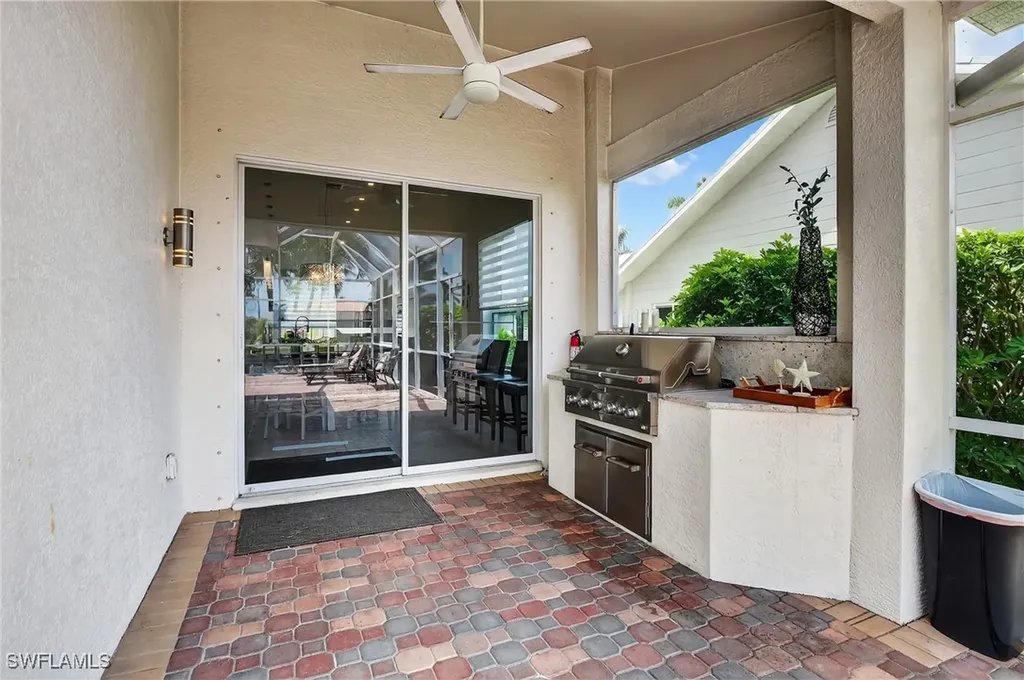 1917 SW 51st Street Cape Coral FL 33914
