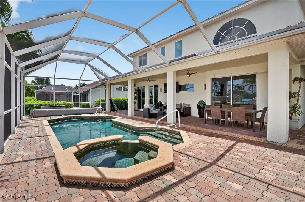 1917 SW 51st Street Cape Coral FL 33914