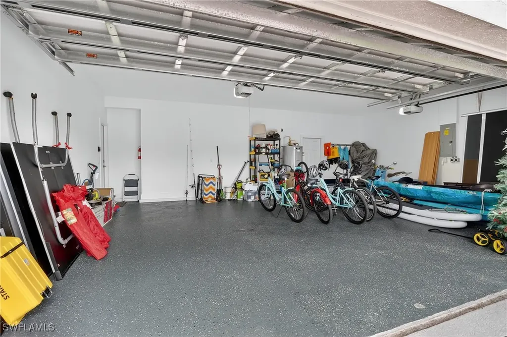 1917 SW 51st Street Cape Coral FL 33914