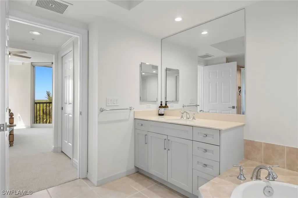 1065 Borghese Lane Naples FL 34114