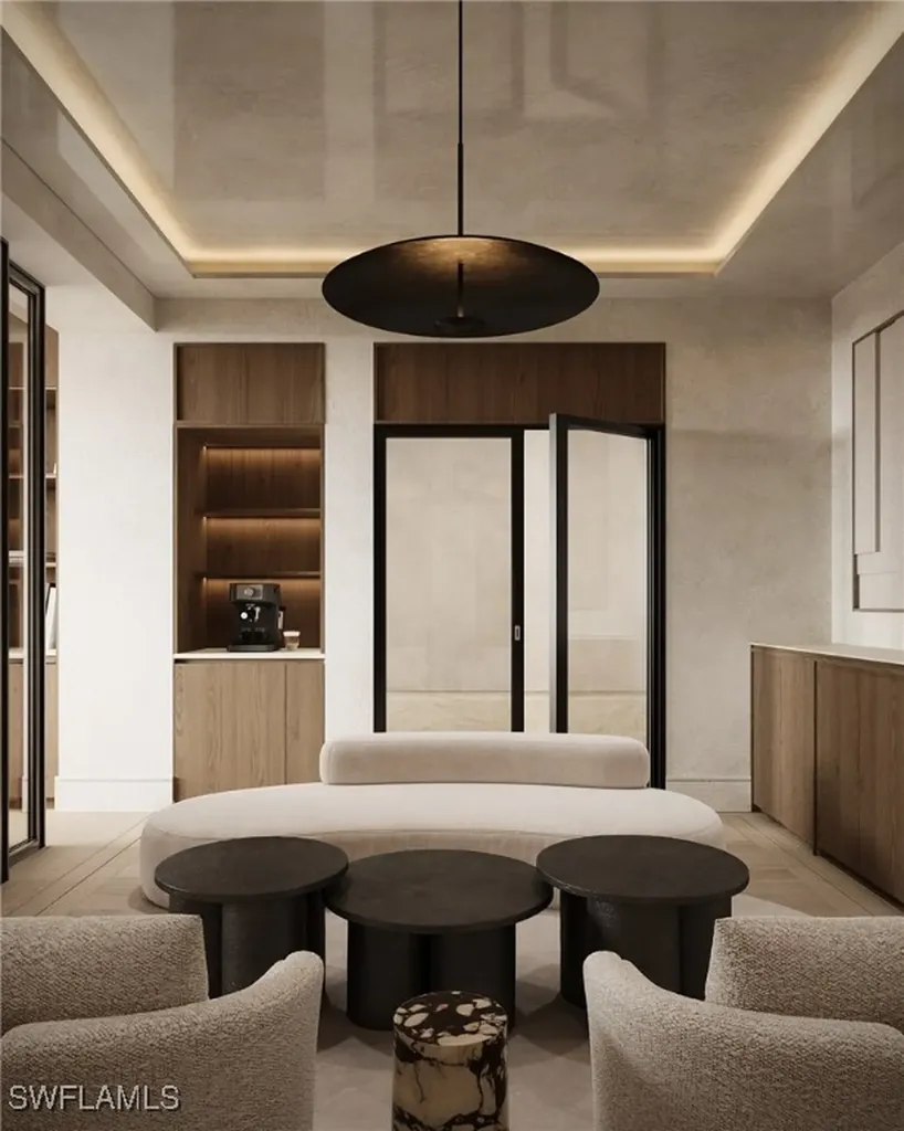 936 5th Avenue S Naples FL 34102