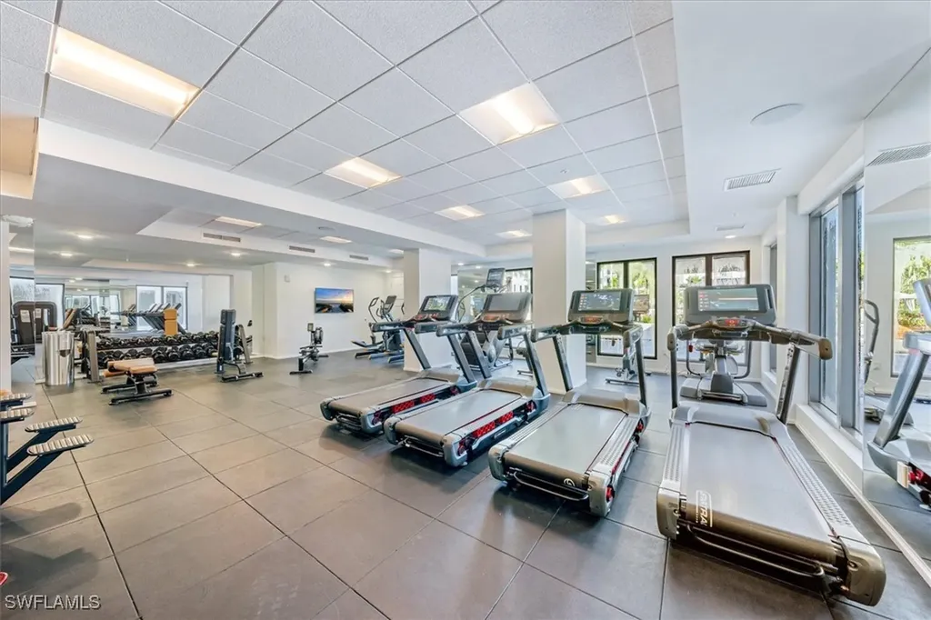 1115 Central Avenue Naples FL 34102