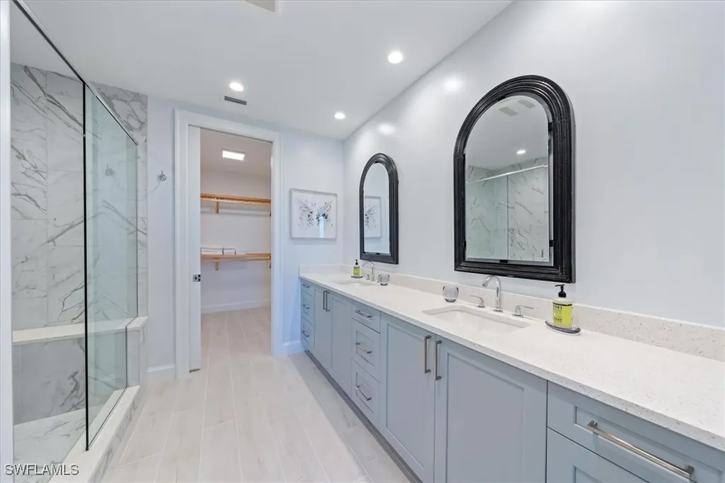 1115 Central Avenue Naples FL 34102