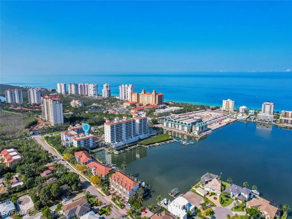 450 Launch Circle Naples FL 34108