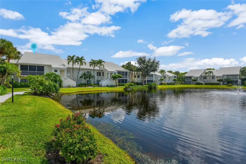 780 Willowbrook Drive Naples FL 34108