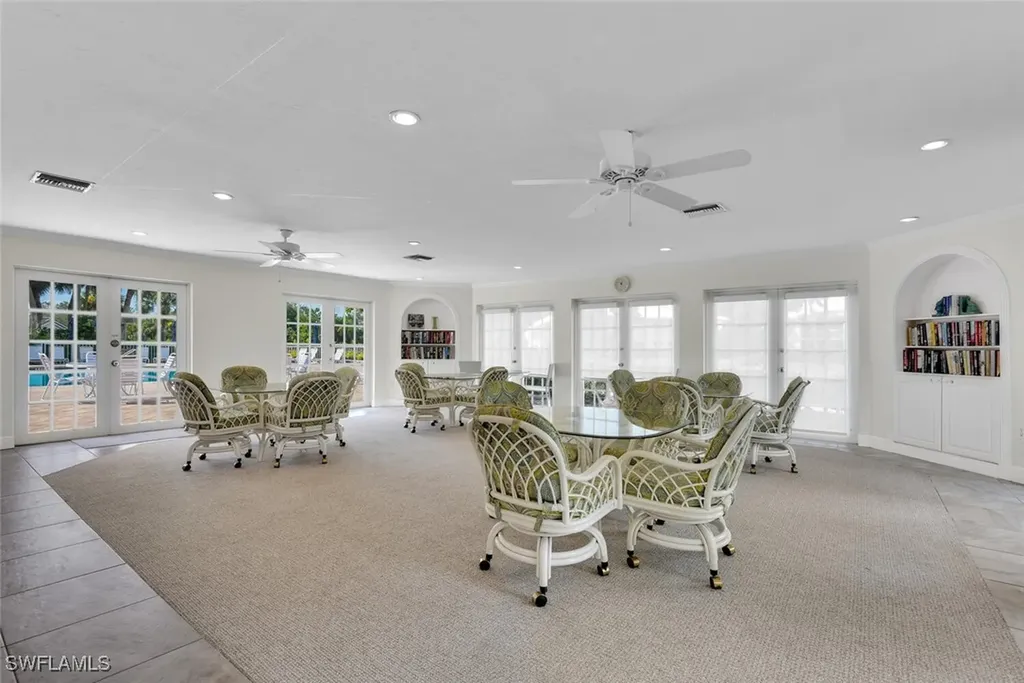 780 Willowbrook Drive Naples FL 34108