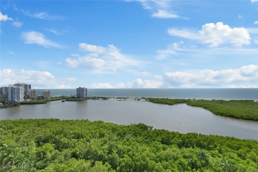 5550 Heron Point Drive Naples FL 34108