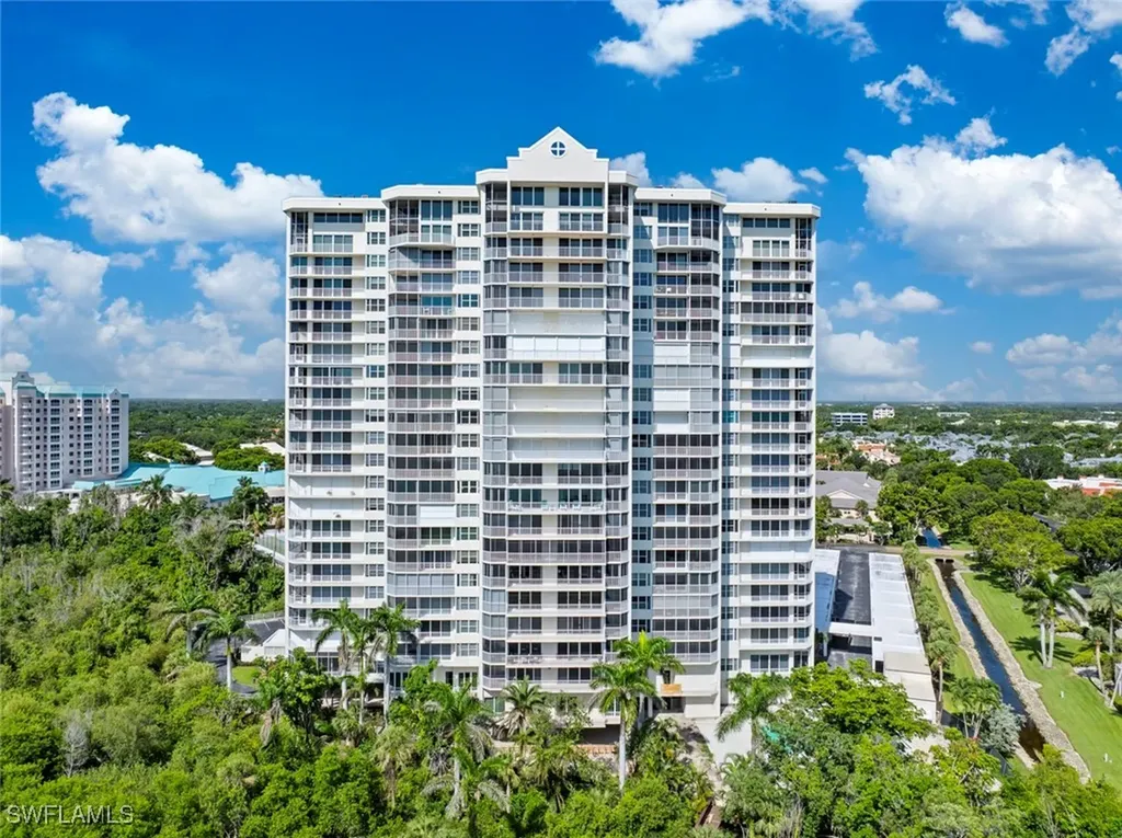 5550 Heron Point Drive Naples FL 34108
