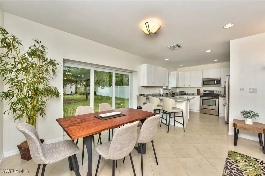 10091 Georgia Street Bonita Springs FL 34135