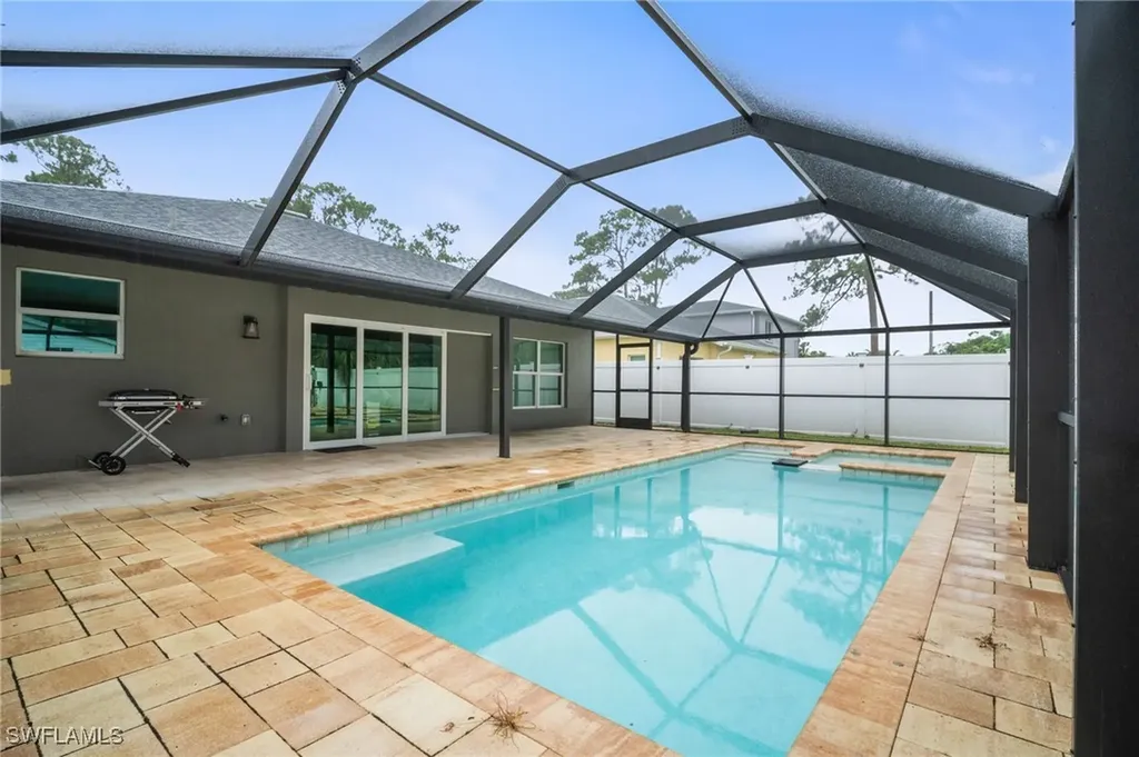 10091 Georgia Street Bonita Springs FL 34135