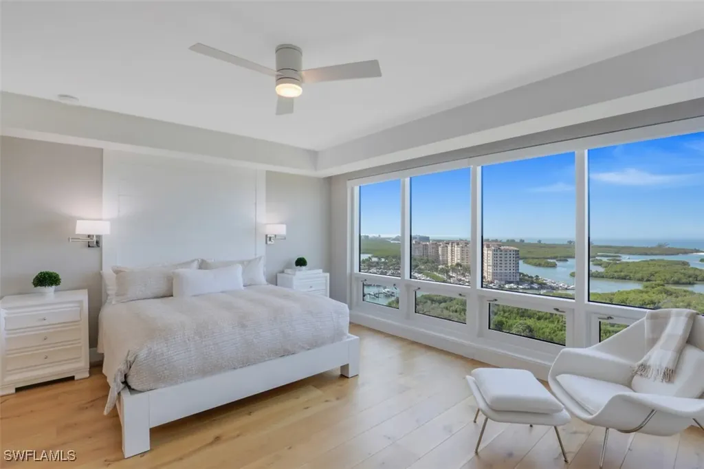 13915 Old Coast Road Naples FL 34110
