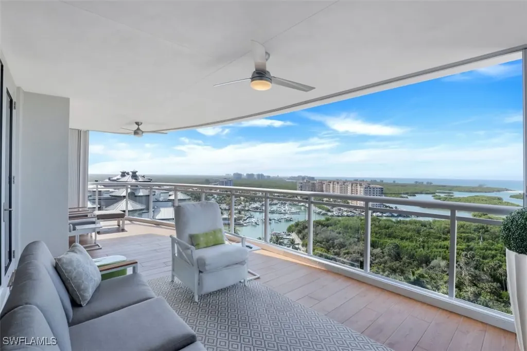 13915 Old Coast Road Naples FL 34110