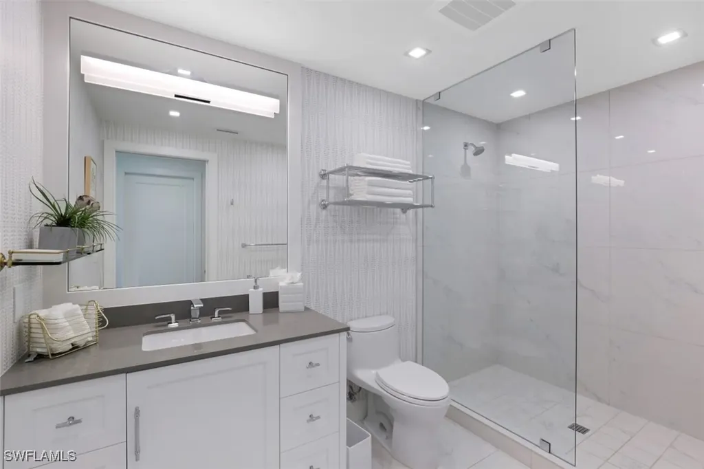 13915 Old Coast Road Naples FL 34110