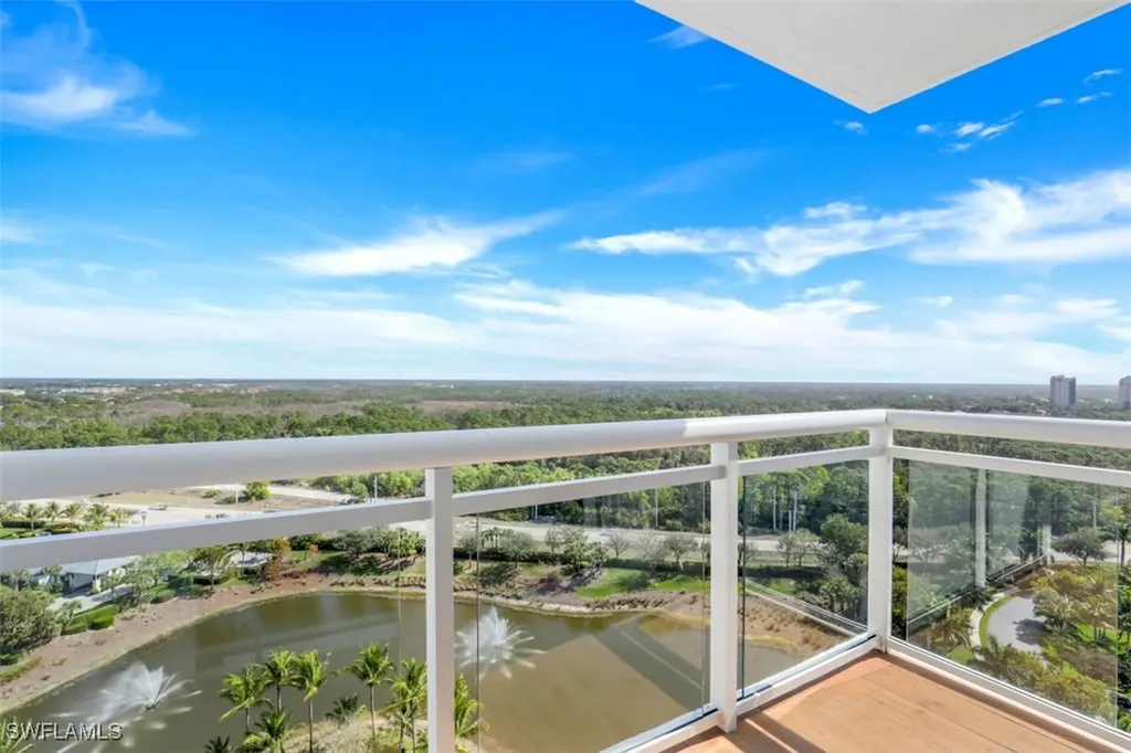 13915 Old Coast Road Naples FL 34110