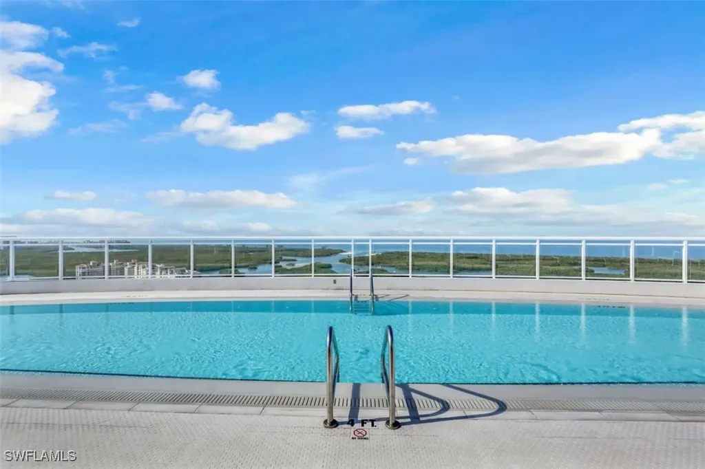 13915 Old Coast Road Naples FL 34110