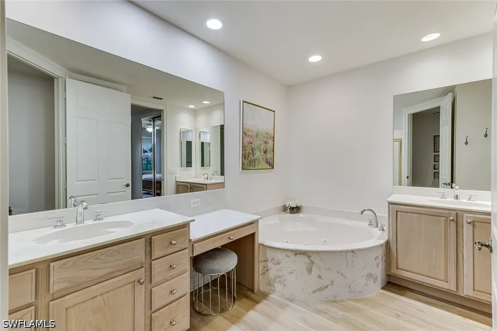 6029 Trophy Drive Naples FL 34110