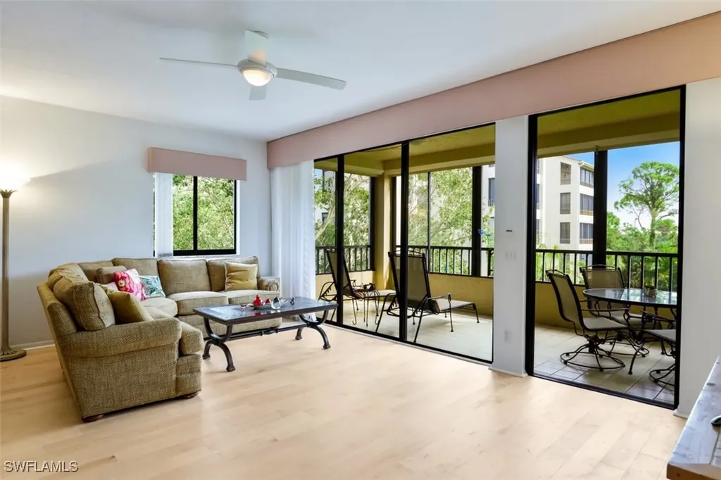 6500 Valen Way Naples FL 34108