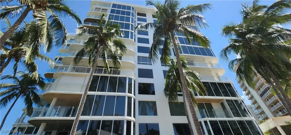 20 Seagate Drive Naples FL 34103