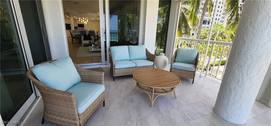 20 Seagate Drive Naples FL 34103