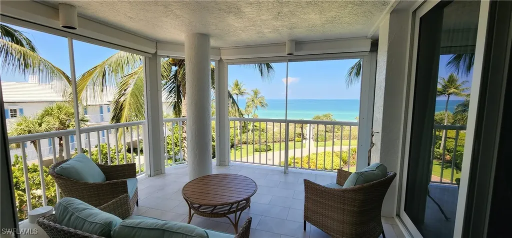 20 Seagate Drive Naples FL 34103