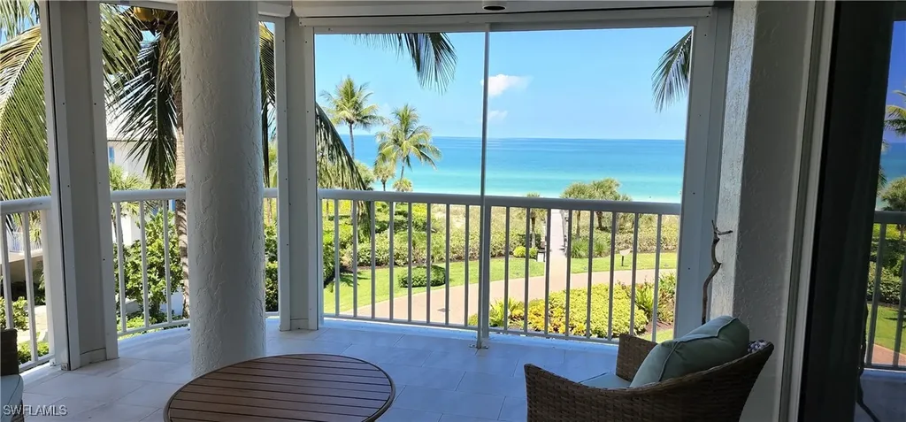 20 Seagate Drive Naples FL 34103