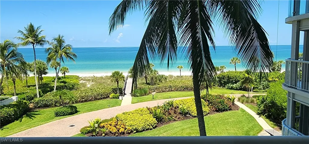 20 Seagate Drive Naples FL 34103