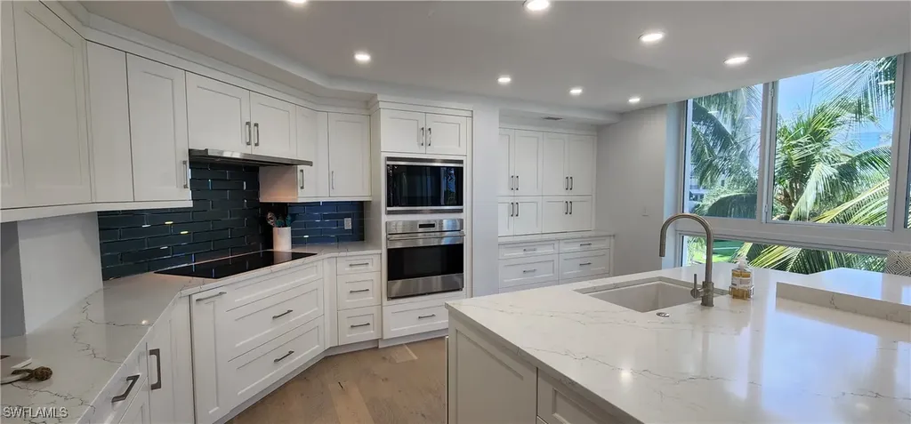 20 Seagate Drive Naples FL 34103