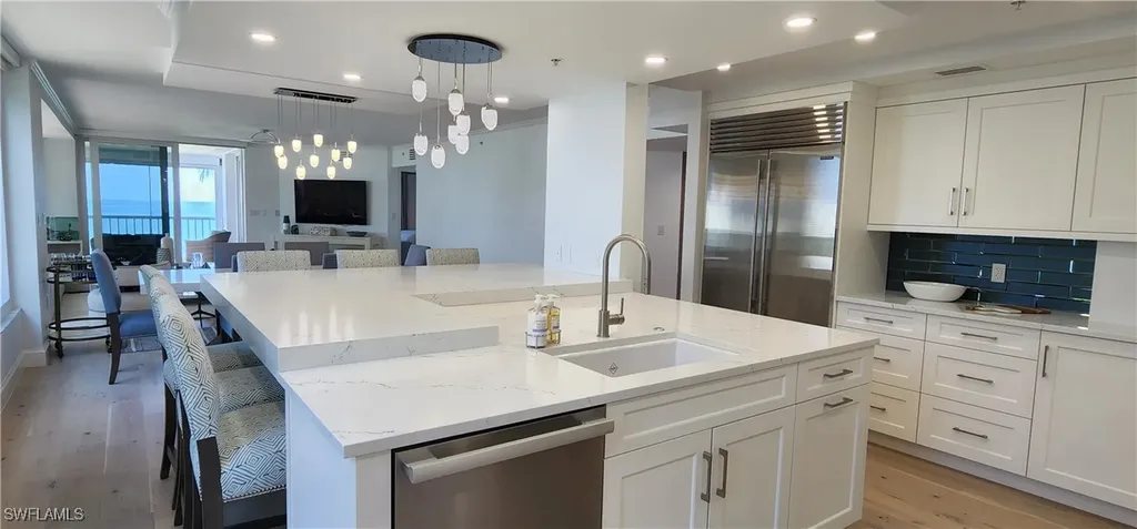 20 Seagate Drive Naples FL 34103